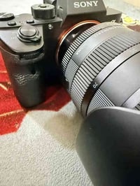 للبيع 📍 كاميرا سوني 7Riii الغنية عن التعريف    عدسة سيجما ٢٤-٧٠ اصدار ...