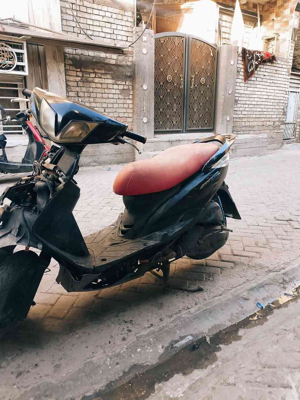 السلام عليكم دراجة ثعلب للبيع السعر 250 وبيهة مجال للاستفسار الاتصال على الرقم التالي ***********
