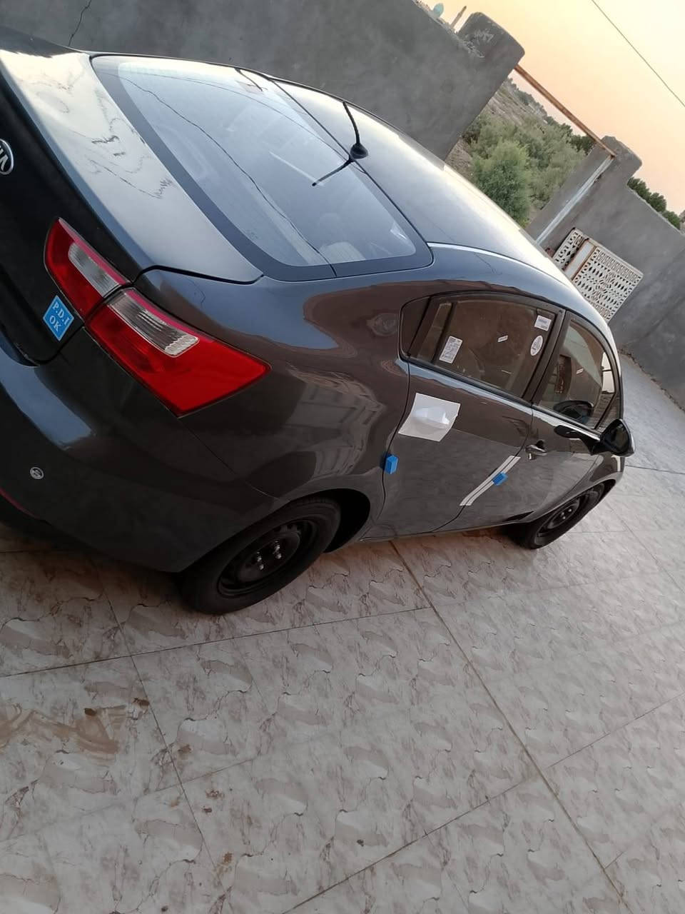 سلام عليكم كيا ريو 2017خليجي رقم ذي قار تحويل ثانيوم محرك 1600 سياره بيه رشات صبغ او جاملاغ ابدل بدون عابر  كير مكينه حداديه تخم تاير تبريد جاهزه مكان ناصريه مراوس او بيع حسب القناعه السعر 77او بيه مجال الستفسار ***********

