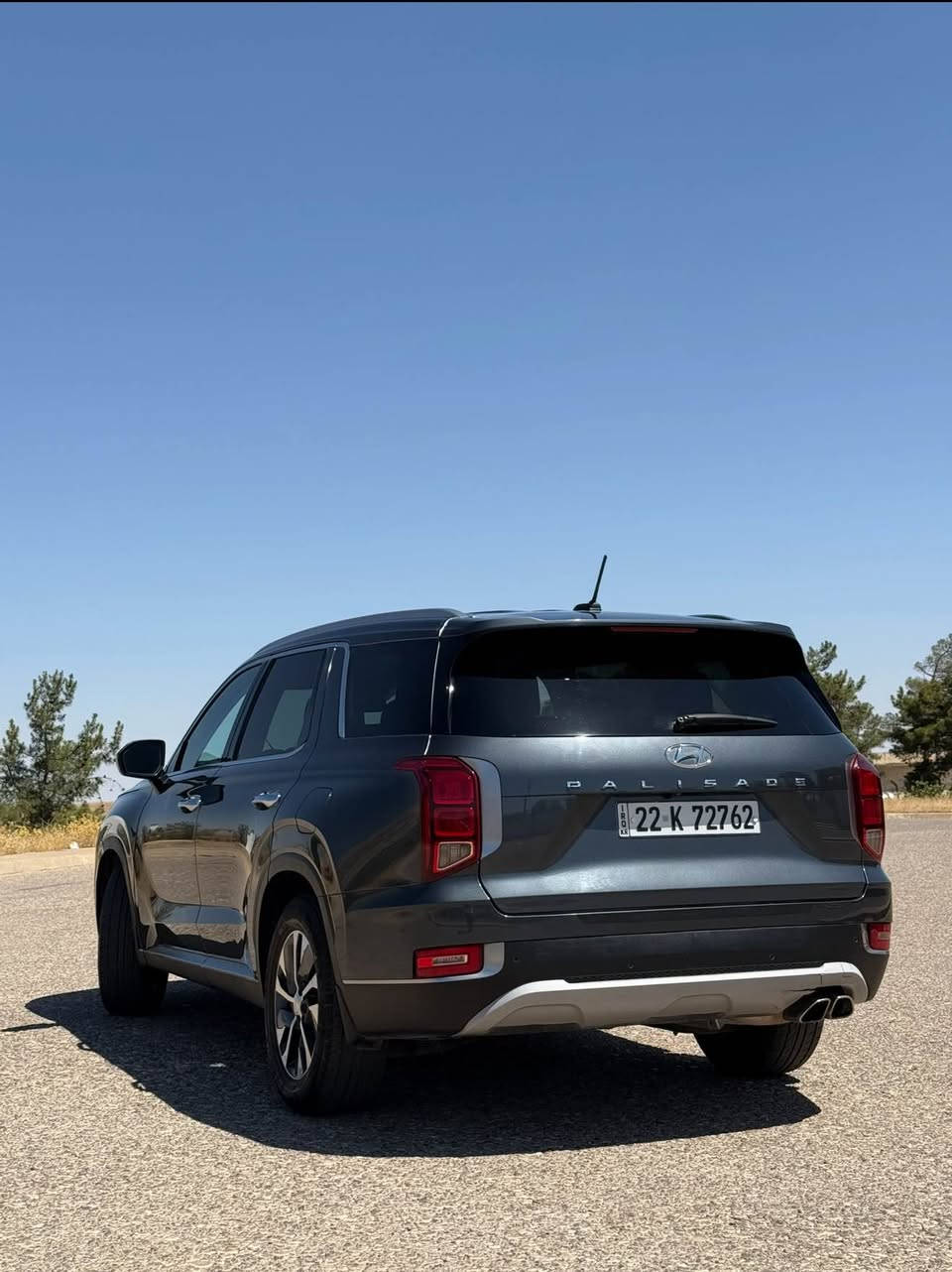 السلام عليكم 
پاليسايد موديل : 2020  7راكب 
السعر : 240ومجال قليل 
اللوان : فيرانى 
عداد المسافة : 40 الف 
سياره كامله و جاهزه دينار مصرف ما بيها تحويل وكاله نفس يوم ايد واحد من 2020 🛑وبيه كتاب تظليل جامات
 خلفى 80%
ملاحظة السيارة : فقط ربع بوند بدون دواخل 100% بچم كله بلادى 

المواصفات : 
فـول فـول مـواصـفـات 1/1
فتحة سقف سلايد
‏‎بصمة ابواب 
‏‎بصمة تشغيل 
تشغيل عن بعد : Remote Start
‏‎شاشة كبير
هاند بريك بصمة
اوتو هولد :    Auto Hold
اوتو ستارات : Auto Stard 
اوتو ستارات : Auto Stop‎
رادار امامي (تحديد مسار)
‏‎رادار جانبي (نقاط عمياء)
‏‎رادار خلفي (التحذير من الاصطدام)
‏‎حساسات امامي
‏‎حساسات جانبي 
‏‎حساسات خلفي 
نظام : Eco
نظام : Normal
نظام : Sport
تحكيم ستيرين
ستيرين هيتر

كشنات كهربائي 
كشنات هيتر
تبريد لمس
تبريد مركزي
لايتات ليد وعدسة زينون 
بكلايتات LED
ويل كروم
وبعد هواية مواصفات…
‏‎تفاصيل اكثر الاتصال علی ارقام التاليه 
‏ WhatsApp - Vibir‏‎‏‎‏‎
☎️***********

عنوان📍عقره اكر, نينوى
