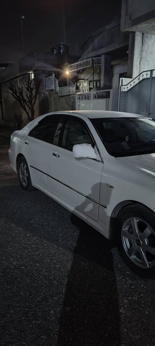 شاهینە 180 گچکە بە گچکە 2005 بڕاوەگیرۆ مەکینە بەشەرت بێ دوکەڵ3 دوگمە پاتری تازە ڕۆنی گیرۆ مەکینە تازە بریکی بەستراوە شوینی بڕاوەکانی چاک کراوە  تەبرید ساردو گەرەم مەسبوت یەک دینارمەسرەفی نیە ***********یان *********** واتس ئاپ
