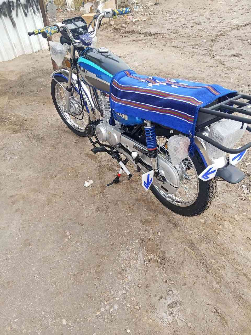 السلام عليكم دراجه للبيع ٢٣ بلاد مكفوله كفاله عامه مكان ناصريه شطره ***********
