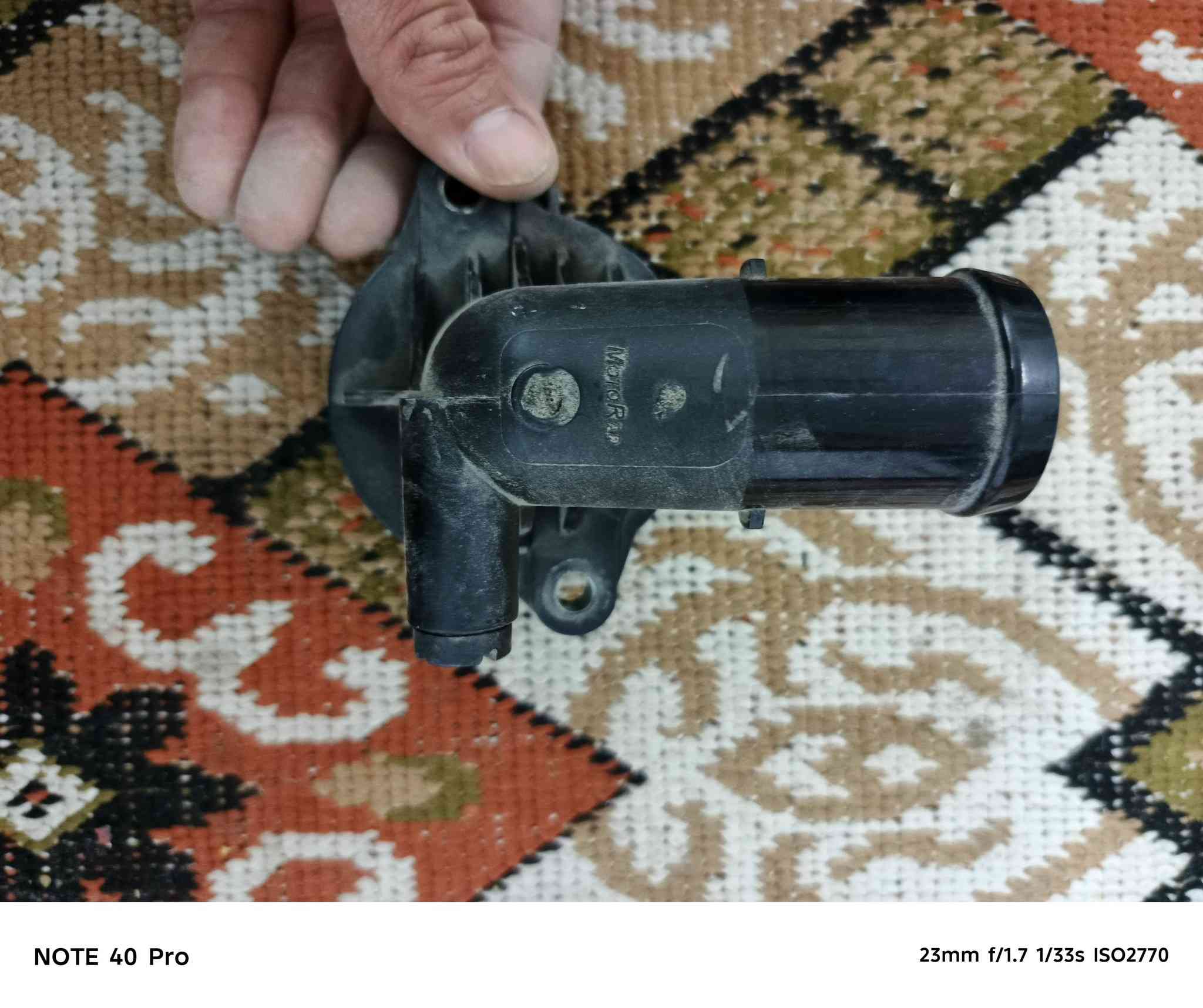 قيم وأخذ _ بغداد 
استيرن + مروحة بلادي بس فيشة تجارية 
ولف حماوة بلادي مال تفصيخ أخو جديد 
وبطانة عكس السايق بس التجوة مكسورة ومروحة جنت شادها بعت سيارتي وبقن 
*********** وتساب فقط
