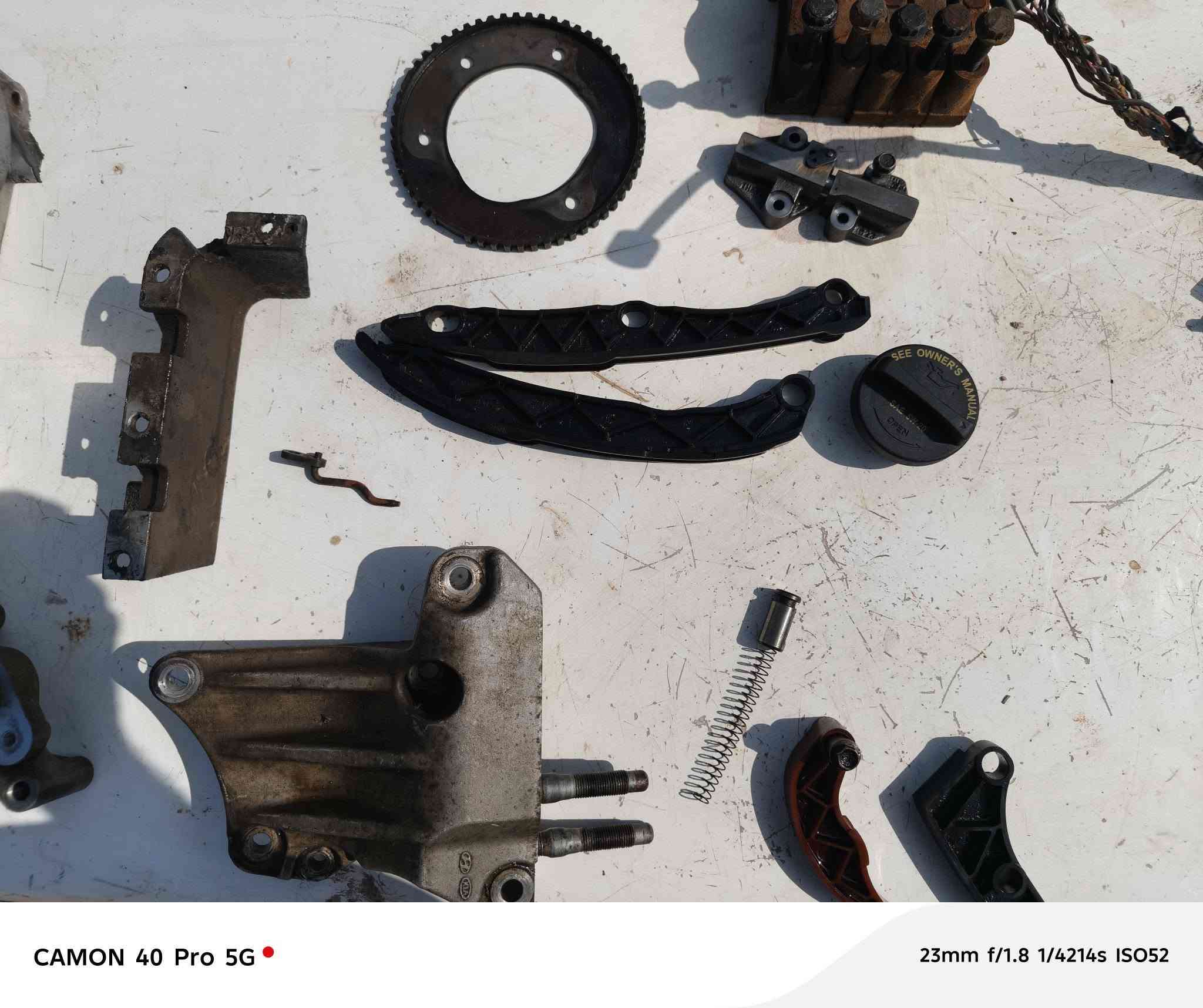 سلام عليكم كاور كامل شغال جديد رواجزه مال مكينه س١ ٢٤٠٠ جي داي مع باقي القطع واتر بم مسطره ونزلات مكاني البصرة
هاذ رقمي ***********
