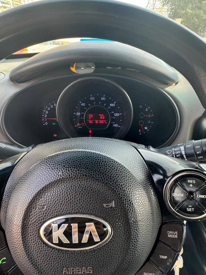 سياره صول 2018 نص فول ماشيه 161 الف ميل.  رايدهة 100   صور السونار وياهة ***********
