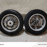 مكاني • دورة