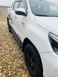 هايلوكس TRD • ٢٠٢١ • ١٤٠٠٠٠ كم