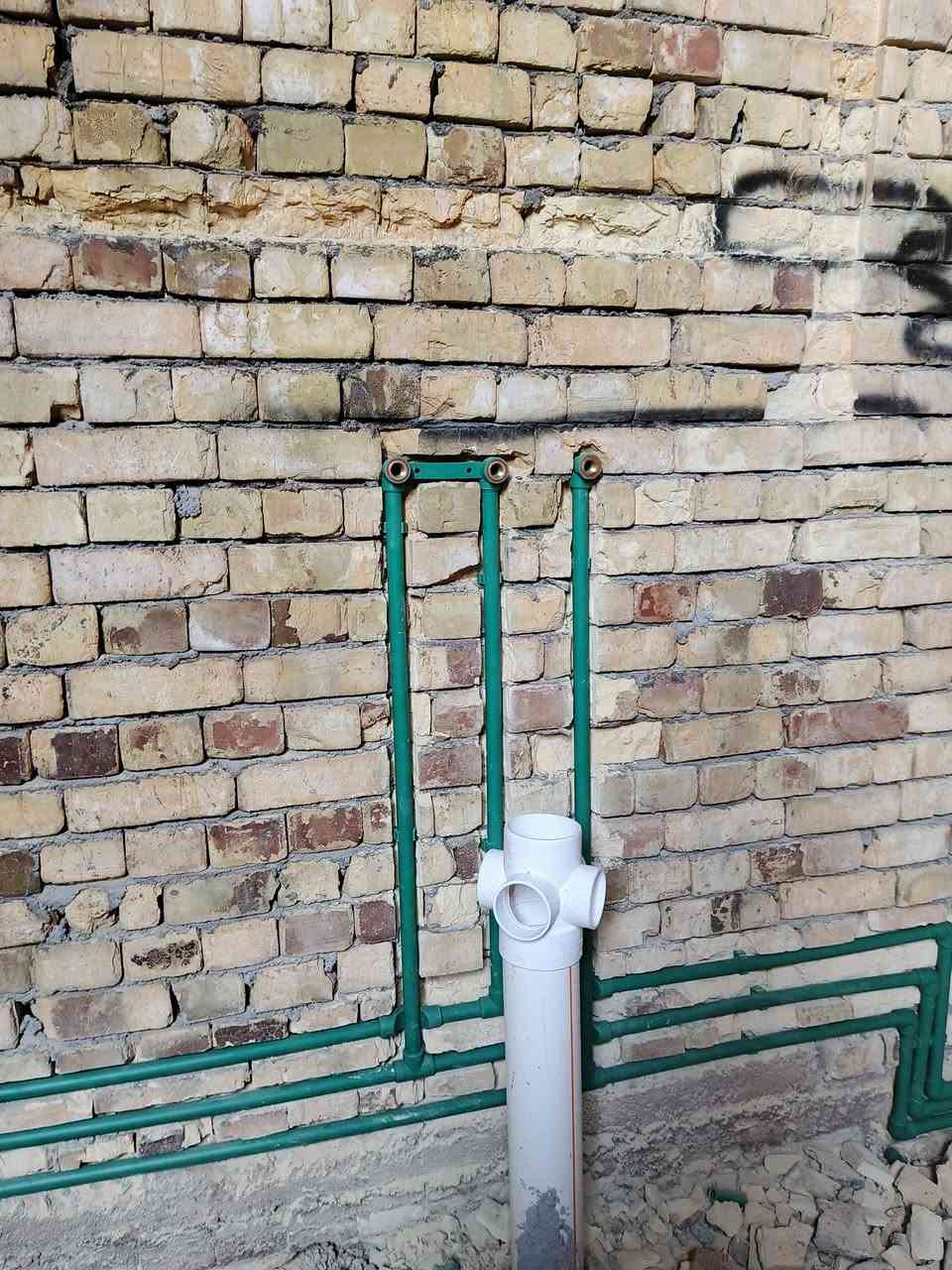 اعمالنا في واسط 

السباك حسن  ***********
