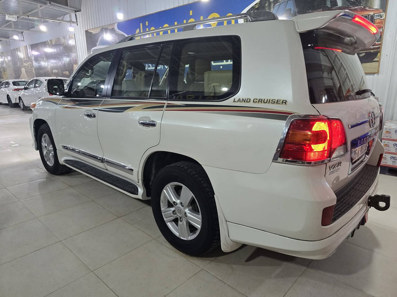 Toyota Land Cruiser VXR 2015
السعر  400$
السياره 8 سلندر
مكفوله من الحادث
فقط كارت راس جاملغ سكن
سنويه وهزه جديده رقم كركوك
عنوان السياره كركوك
***********
