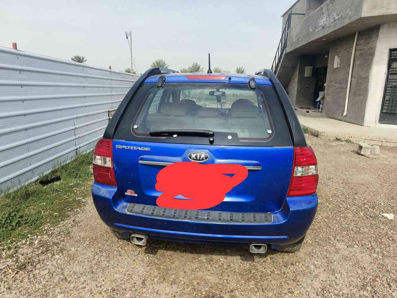 سلام عليكم سبورتج 2008 رقم بغداد بيه صبغ دعاميه الامامي والبلاستك فقط والسونار موجود بلنشر 
 فقط محرك وكير كله نضيف صدر جديد السياره مكفوله من الضربه والصبغ اني مكلف بلنشر رقم الهاتف *********** السعر 115 وبيه مجال متواجد عل الخاص
