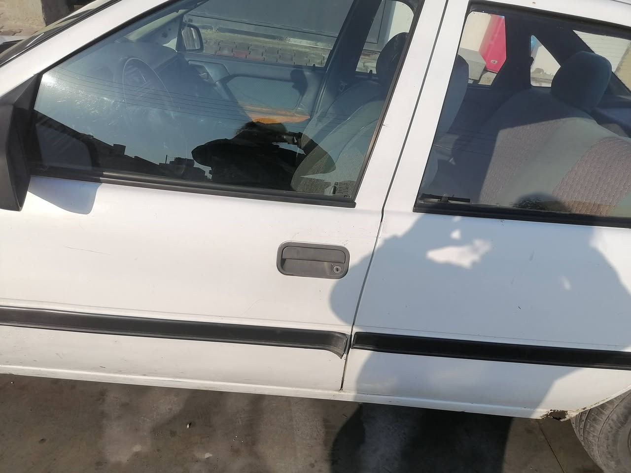 اوبل فكترا باسمي سعر 40وبيها مجال رقم ***********
