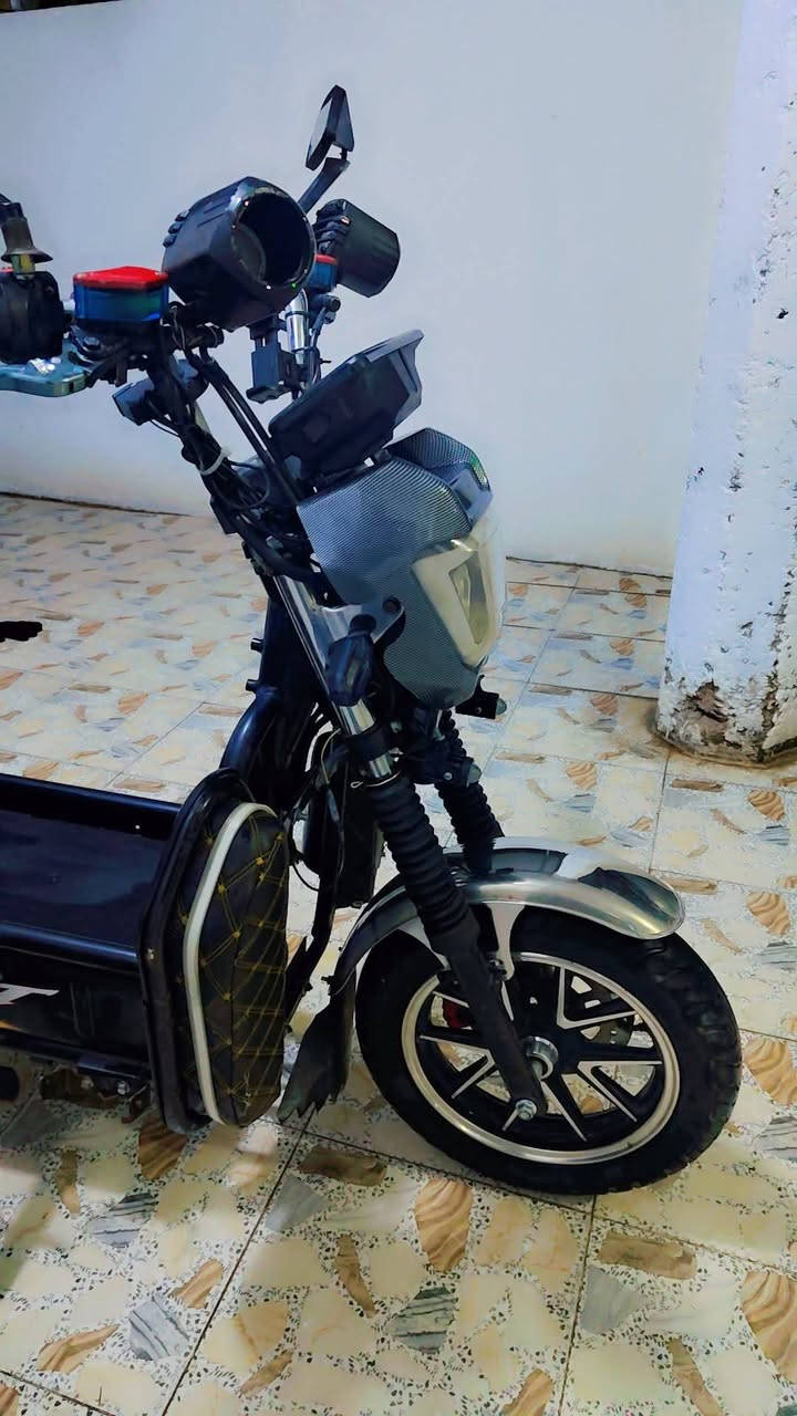 سلام عليكم للبيع موطور جبلي 2024 نضافه 90 ب 100 بطاريات موكلش قويات ع فحص سعره 450 وبي مجال الاستفسار ***********
