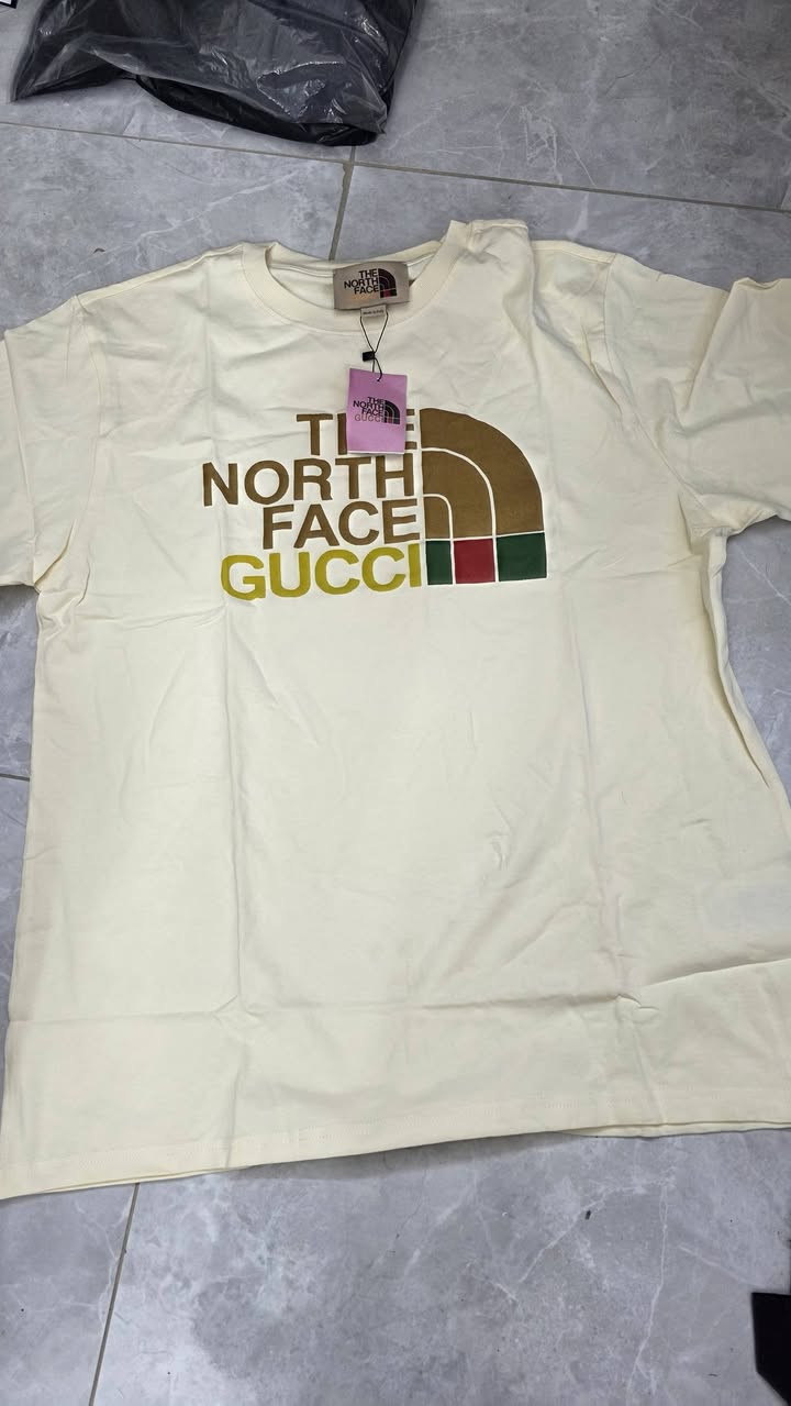 سوبريم xl وزن ٩٠ يلبس 
نورث فيس xl قطع حلوه


**إذا كنت صاحب هذا الإعلان وتريد حذفه لأي سبب، رجاءا أرسل رسالة إلى الدعم الفني**