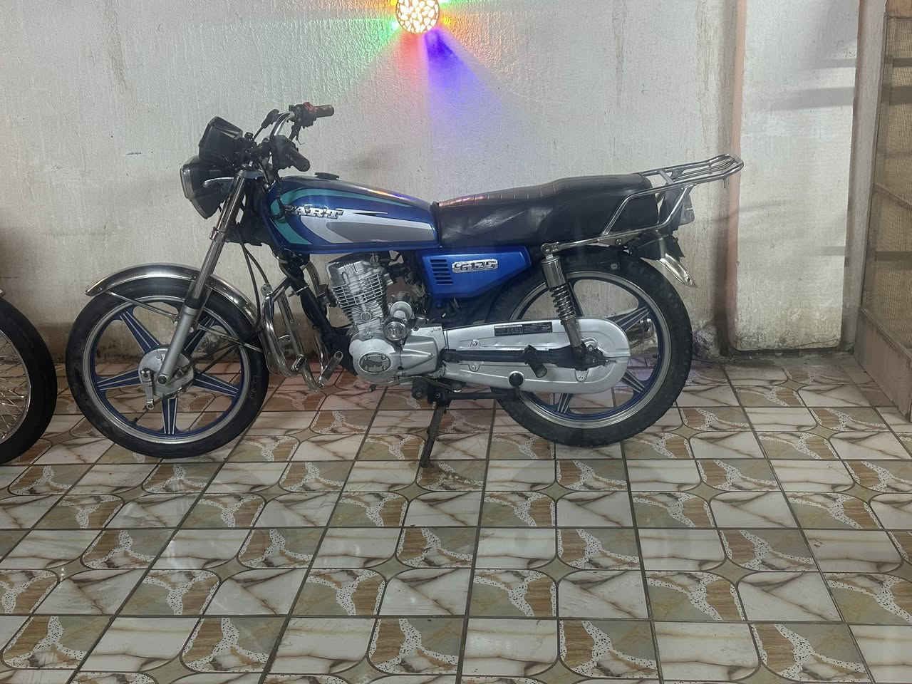 بارت موديل ٢٢مبدل بستم أوراق اصولي مكاني شطره جاهزه نكره سلف ٦٥٠وبيه مجال***********
