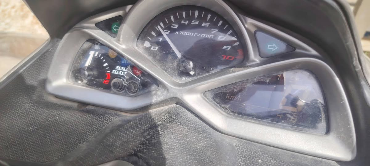 سلام عليكم ماجسته اس للبيع عنوان بغداد
الدراجه مجفته جديد وغراض تجفيت تفصيخ يعني كله اصلي  دراجه نكره سلف بكل وقت سعر 900


**إذا كنت صاحب هذا الإعلان وتريد حذفه لأي سبب، رجاءا أرسل رسالة إلى الدعم الفني**