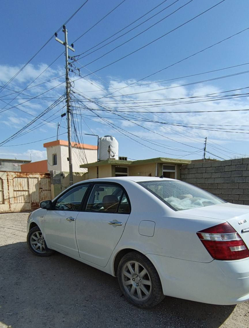 Geely sl مؤدئل٢٠١٣ سةياريةكى پاكوجوانة مالى دؤستة چوارجام كارةباية ABS ئاوئنةكارةبايية يشارتة 
ژم *********** كالار, السليمانية
