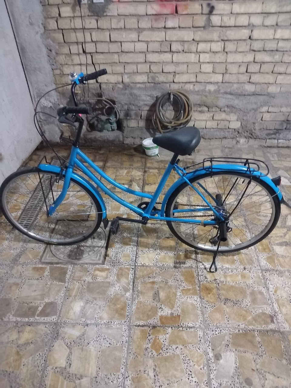 بايسكل للبيع بناتي حجم 26 مانقصه اي يش كامل امكمل سعر 120 وبي مجال مكاني بغداد استفسار *********** واتساب
