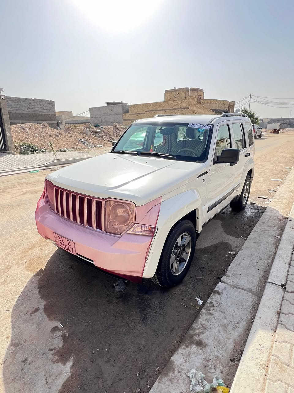 السلام عليكم سياره جيب ليبرتي 2008 للبيع رقم بغداد الجديد هزه وسنويه جديد سياره باسمي حادثهه جاملغ وبنيد تخم تاير حداده كله جديد سياره نضيفه وجديده بمعنى الكلمة ترايك من البصره البغداد شاشه جبيره توني شادهه  مكينه جديده v6 3700 سعرهه 115 وبيهه مجال للطيبين استفسار اكثر اتصل ع الرقم *********** سونار موجود جديد
