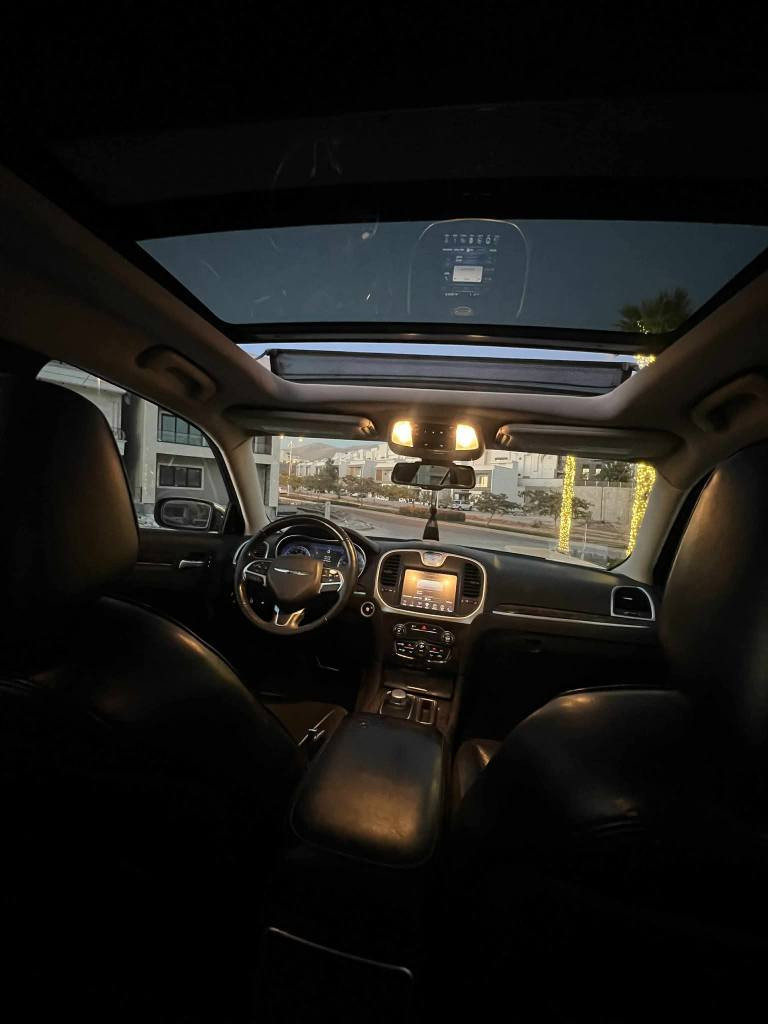 سڵاوهاوریان ئۆبامە لیزەر دووبەی مۆدیل 2016c فول ول بانۆراما کوشن گەرموو سارد هەموو شوینی وەک شەریکە ماوەتەوە بی بارجە گۆران بی دەعمی قورس تەنها سی بارجە بۆیاخی ئەوروبا بۆنیتەکەی جاملخیکی سنوق سەیارەکە گیروو مەکەکینەی بەشەرتی سەت فیتەر نەکراوەتەوە هەموو گیانی عیش دەکات سعری 88 مەحمەلەکی برایانە ز.م *********** تکایە باس جواب تیل ئەدەماوە السليمانية, العراق
