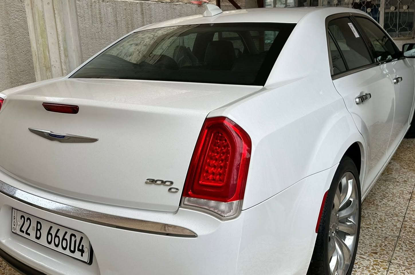 كرايسلر أوباما 2019 (C) فول فول المواصفات
المواصفات:

وارد كندي كلين تايتل

مكفولة كفالة عامة

بانوراما

كوشينات بخاصية خزن الميموري

كوشينات تدفئة وتبريد

ستيرن كهربائي مع تدفئة

كوشينات ورة تدفئة

سماعة أصلية RPain

ويل قياس 20 بلادي + تايرات جديدة

السيارة بدون صبغ، بدون تبديل، بارد خفيف فقط

شرط الفحص والسونار موجود

كير / مكينة / صدر مكفولة بالكامل

ماشية فقط 76

سنوية جديدة + فحص + رقم جديد
كرايسلر أوباما 2019 (C) فول فول المواصفات

المواصفات:

وارد كندي كلين تايتل

مكفولة كفالة عامة

بانوراما

كوشينات بخاصية خزن الميموري

كوشينات تدفئة وتبريد

ستيرن كهربائي مع تدفئة

كوشينات ورة تدفئة

سماعة أصلية RPain

ويل قياس 20 بلادي + تايرات جديدة، 

شرط الفحص والسونار موجودد

كير / مكينة / صدر مكفولة بالكامل

ماشية فقط 76
بغداد‭ 0771 545 5195
