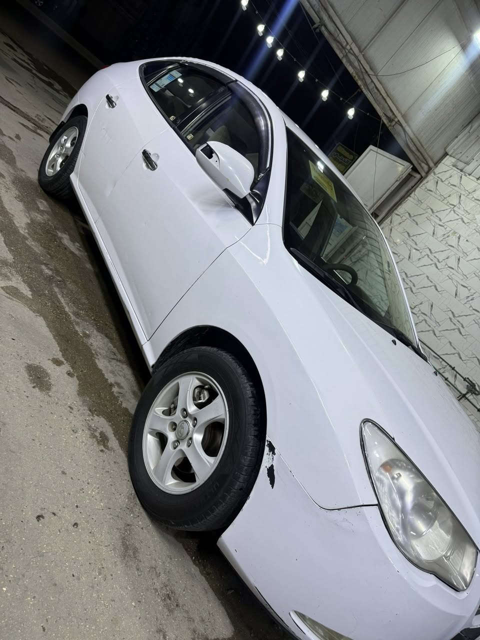 السلام عليكم النترا  م 11 خليجي بيها 3قطع صبغ بدون حادث صبغ فقط 
محرك 1600 دكشن عالي 
تخم تاير جديد 
منضومة تبريد جديده وراديتر 
محرك وكير  خير من الله 
رقم جديد وسنويه باسمي 
هزه م ساقطه 
مكاني بغداد حي الاعلام 
قليل متواجد ع النت 
السعر 100$وبي مجال بسيط 
هـ ***********
