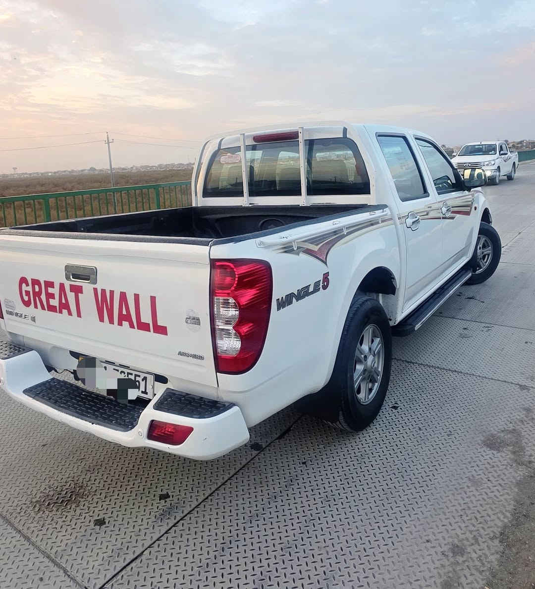 السلام عليكم كريت ويل للييع مديل2020كفاله عامه رقم قادسيه بسمي تحويل مباشر
تخم تاير جديد تبريل شغال دوشمه ارضيات المكان الناصريه السعر115وبيهه مجال للطيبين شراي يتصل عرقم ***********
