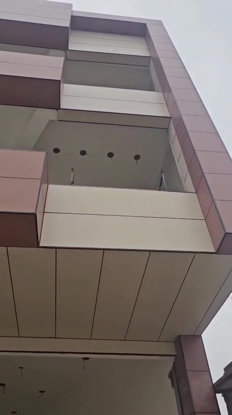 تغليف الواجهات الخارجيه للمحلات التجارية والابنيه بماده البورسلين الميكانيكي والفرونتك والكابون
 ***********
***********أبو يوسف لتغليف الواجهات
