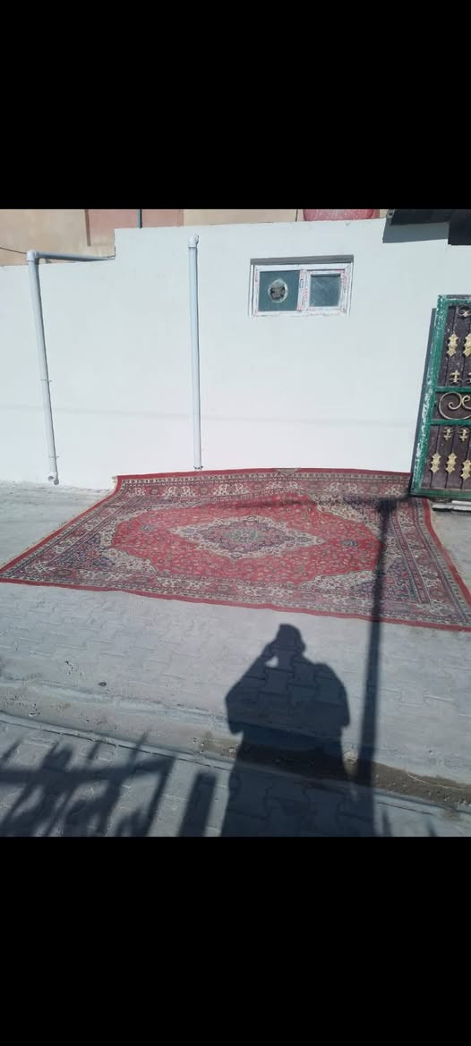 &سنكي مع البواري ب١٠ قفل
&بلاجكتور ب١٥ قفل 
&شيلمانات  العدد (٢) من الثقيل طول الوحده مترين والثانيه متر ونص (٢) ب٣٠ 
& مغسله مع خلاط جديد مع صونده ( جديد) ب٤٠ 
&ميز مع كرسي ب٣٥ قفل 
&زوليه ب٢٥ قفل 
كربلاء / الحر / حي القادسيه
***********
