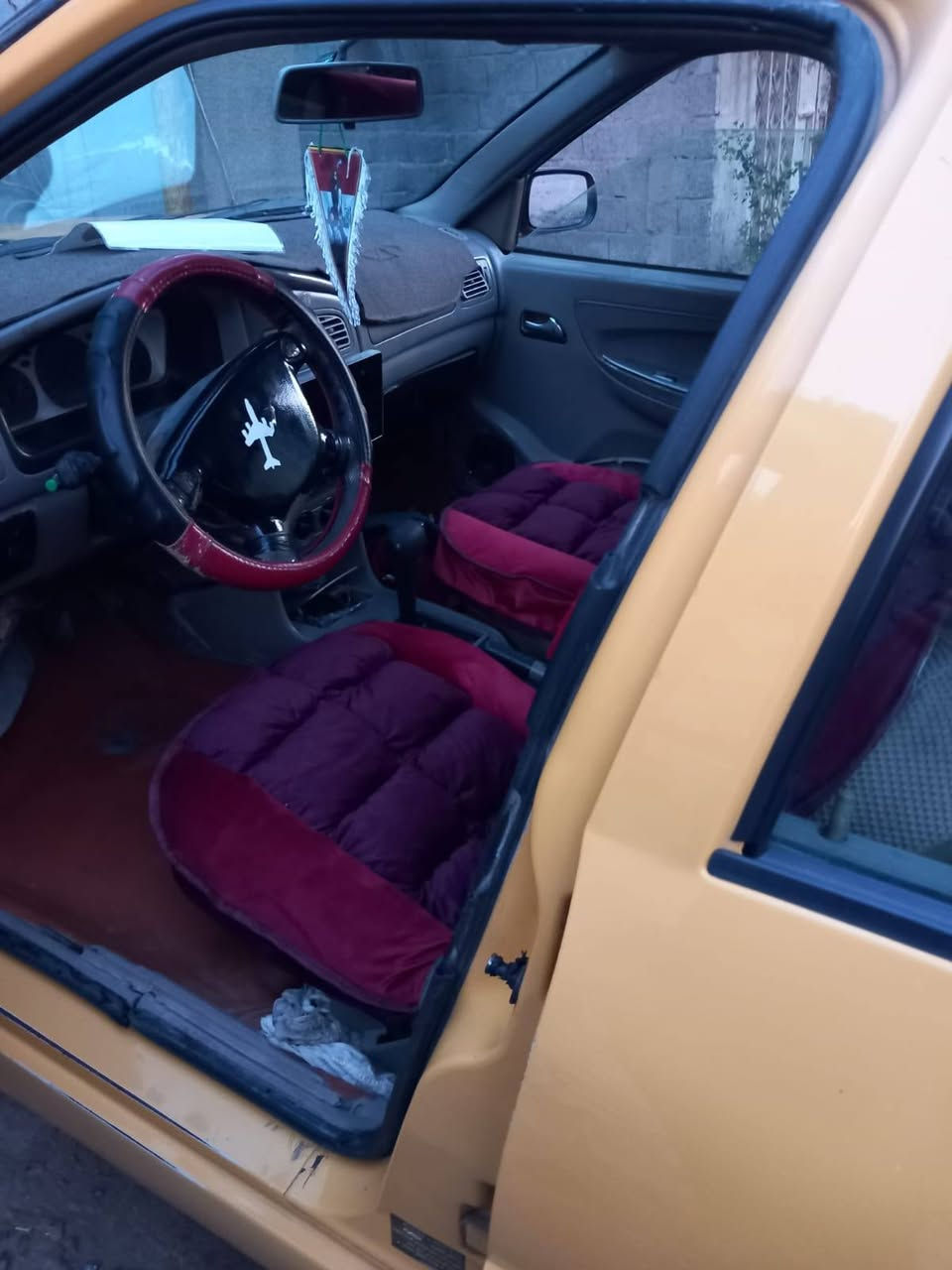 سلام عليكم شيري للبيع محرك وكير بيكاتشو ١٨٠٠ استوني شاده كير اوتماتيك مشط جديد باور ستيرن جديد سنتر لوك شغال تحكم مري شغال شاشه سياره على لبلاد مكفوله غير بس ملكطه خياسات سنويه لل٣٠ مصفره هيئه وغرامات شرط التحويل سعر ٣٢ مكاني بغداد المشتل للتصال ***********
