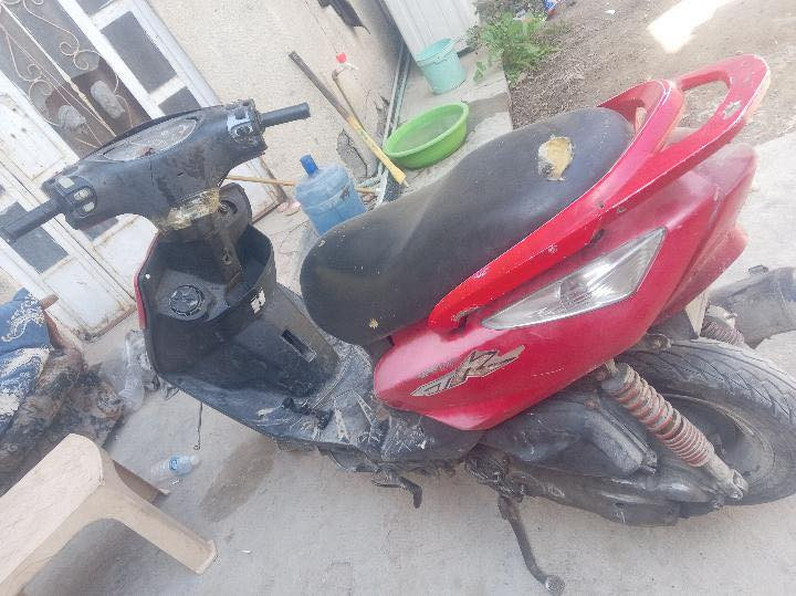 سلام عليكم درجه ثعلب مجفته بعده ع سحكه الهندر مالته مكسور درجه شغاله سرعته140متوازي ع بيعته سعره250وبيه مجال حك جيه


**إذا كنت صاحب هذا الإعلان وتريد حذفه لأي سبب، رجاءا أرسل رسالة إلى الدعم الفني**