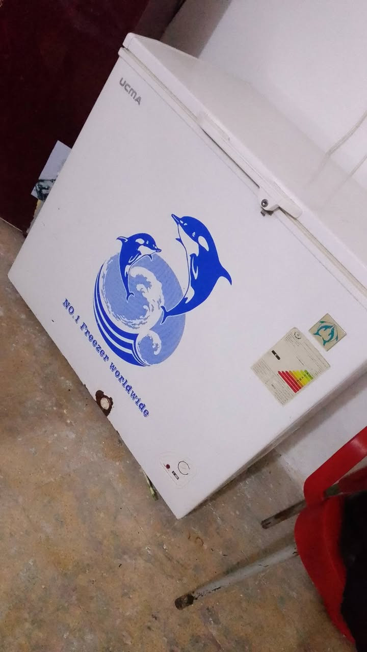السلام عليكم مجمده للبيع بسعر ١٥٥مستعجله ع بيعها


**إذا كنت صاحب هذا الإعلان وتريد حذفه لأي سبب، رجاءا أرسل رسالة إلى الدعم الفني**