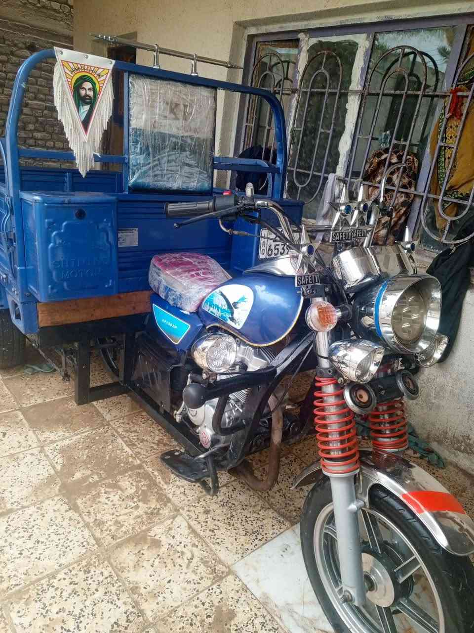 سلام عليكم ستوته للبيع 23 مكينه 24 ستوته خير من الله ما عايزه برغي رقم وسنويه العنوان ديوانيه الحمزه الشرقي وهذا رقمي ***********
