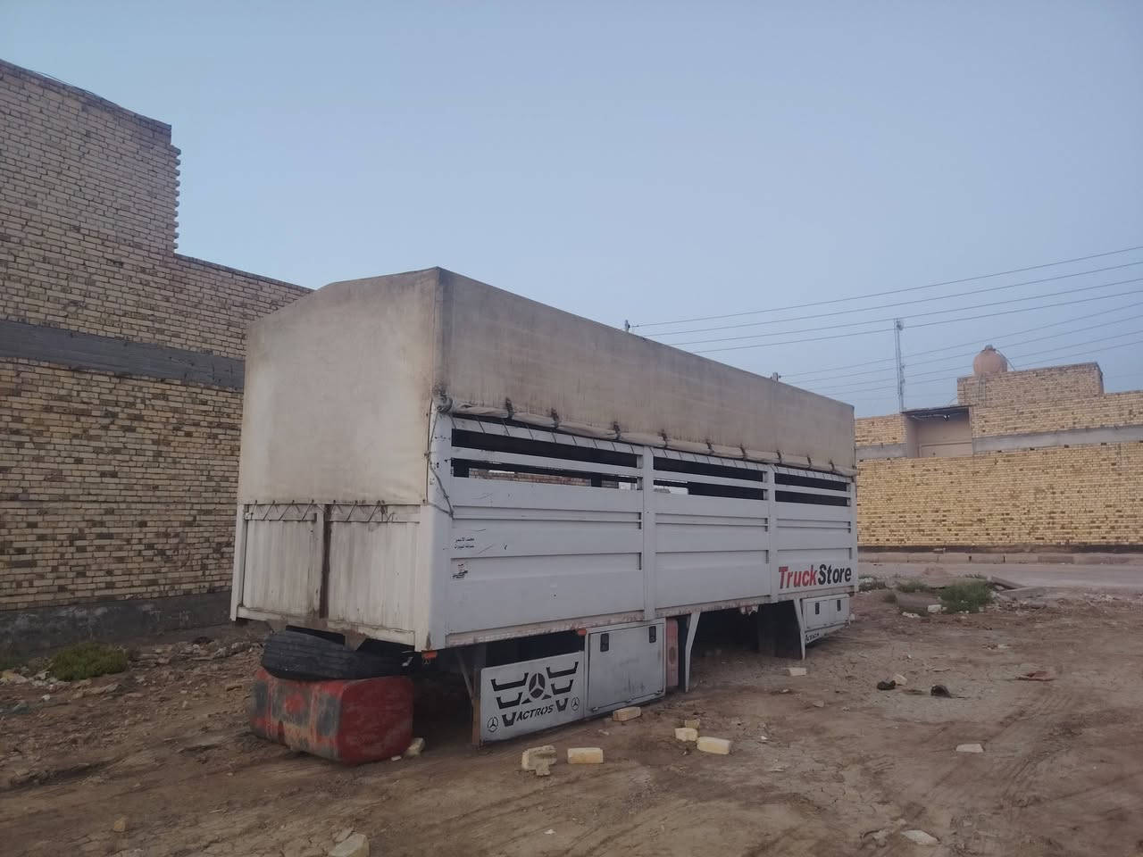 بدي للبيع طول 760بريص480شغل الجرف مكان العماره مبايل ***********
