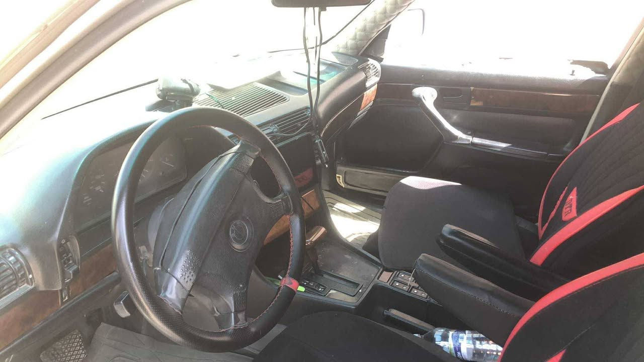 سلام عليكم بي ام 735  للبيع سعر 41
***********
