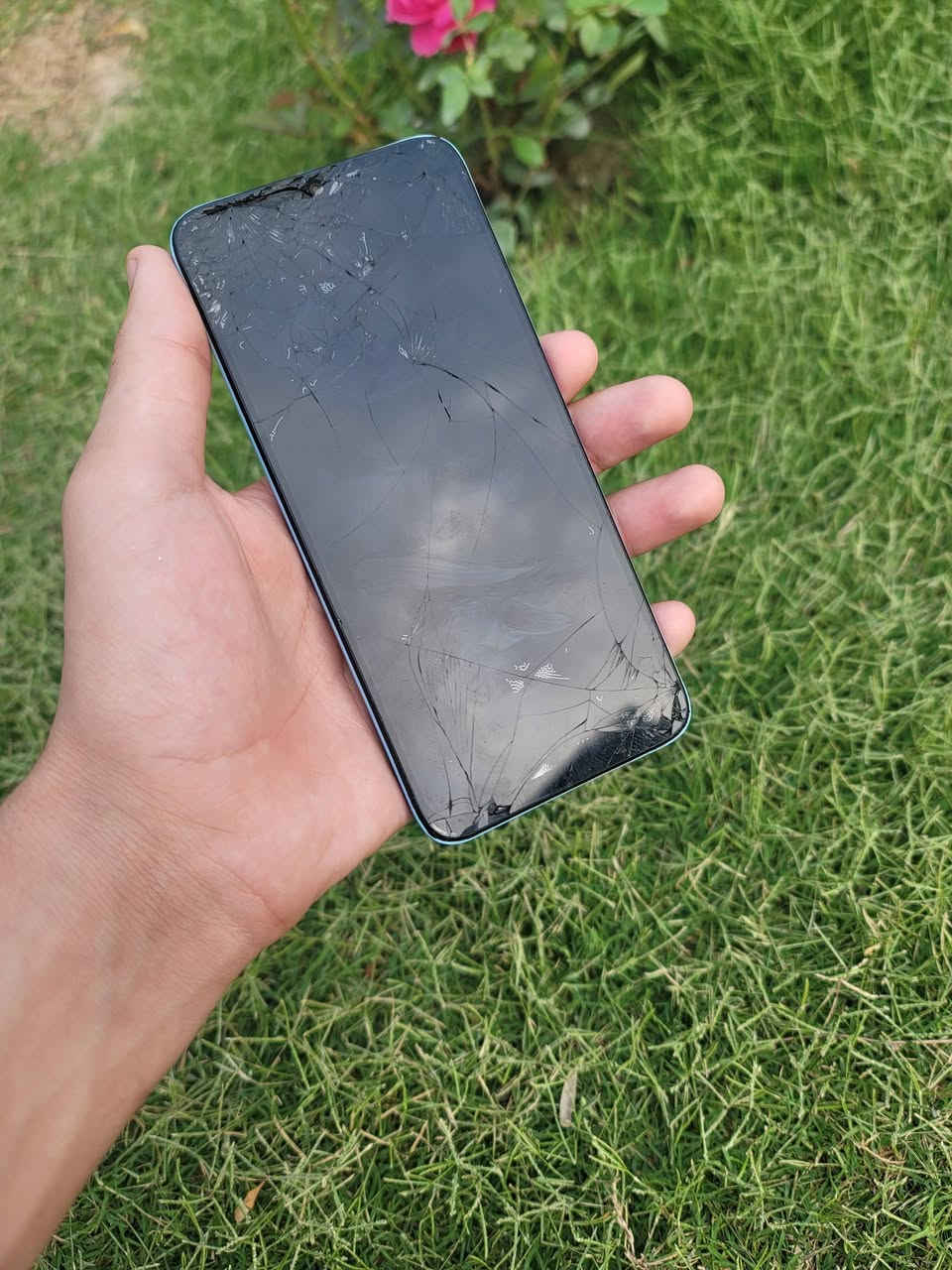 جهاز للبيع فقط !
هونر x5b plus
بطاريه 5200 
ذاكرة 128 
عشوائيه ٤+٤
بصمه جانبيه وكلشي شغال 
جهاز بلاي فقط الشاشه مفطره ممأثر على المس
مكاني محموديه السعر ٧٠ وبي مجال 
*********** واتساب فقط
