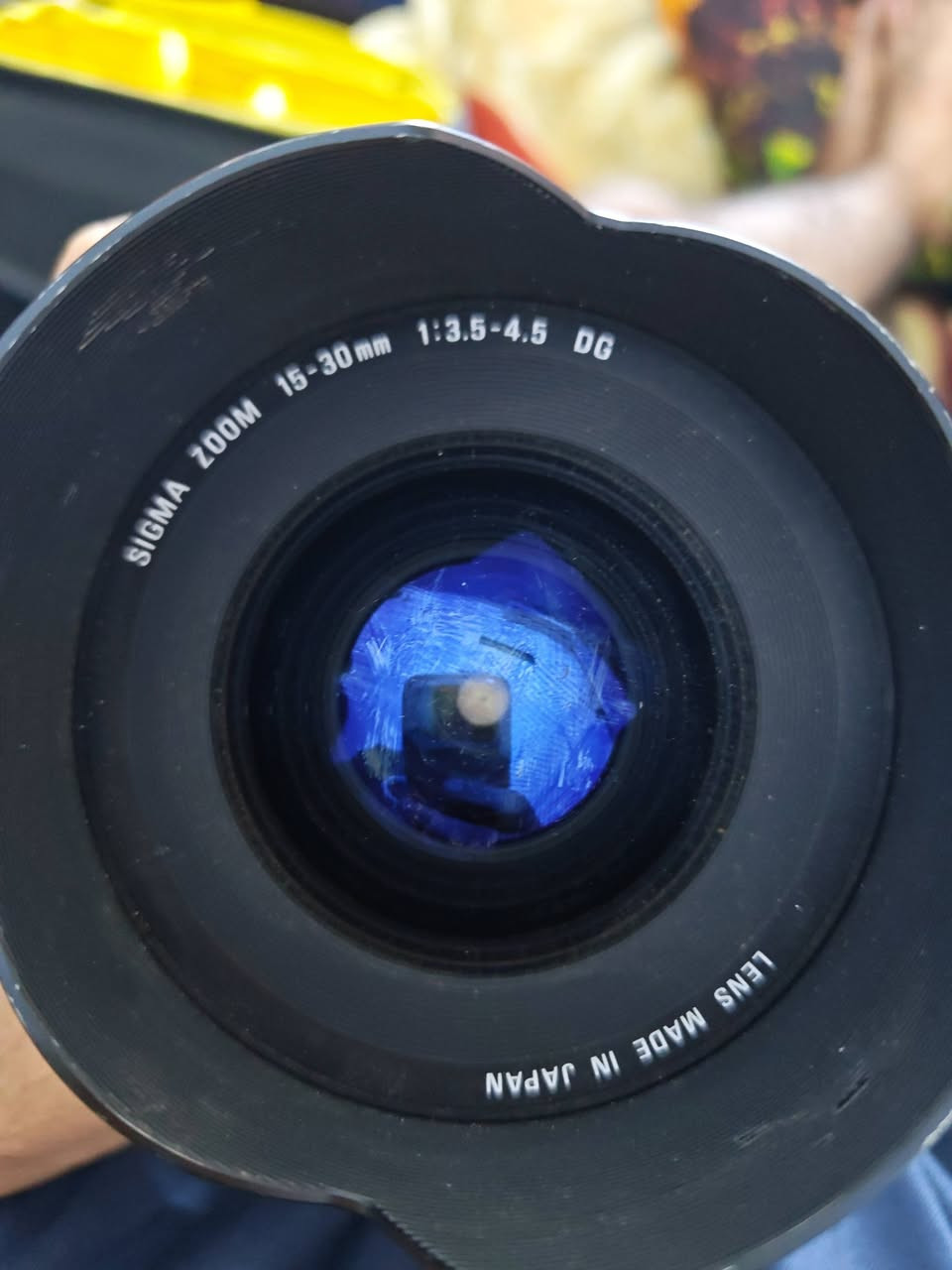 عدسه كانون sigma zoom 15/30 1:3.5-4.5
للبيع ب 125 الف  بيه مجال ***********
