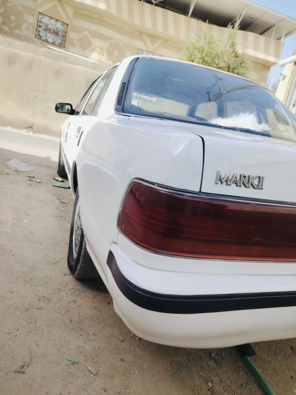 سلام عليكم كروسيده يسره بلاد موديل 90 جاهزه طخم تاير جديد باتري جديد حداده جديده مكينه4  وكير كفاله كهربائيات كله شغاله غرفته حلوه مرتبه مصبوغه جماليه ومعدل الدواير الخلفيه سياره حلوه مال جنايه سعر 58 وبيه مجال عنوان البصره ابو الخصيب  ***********
