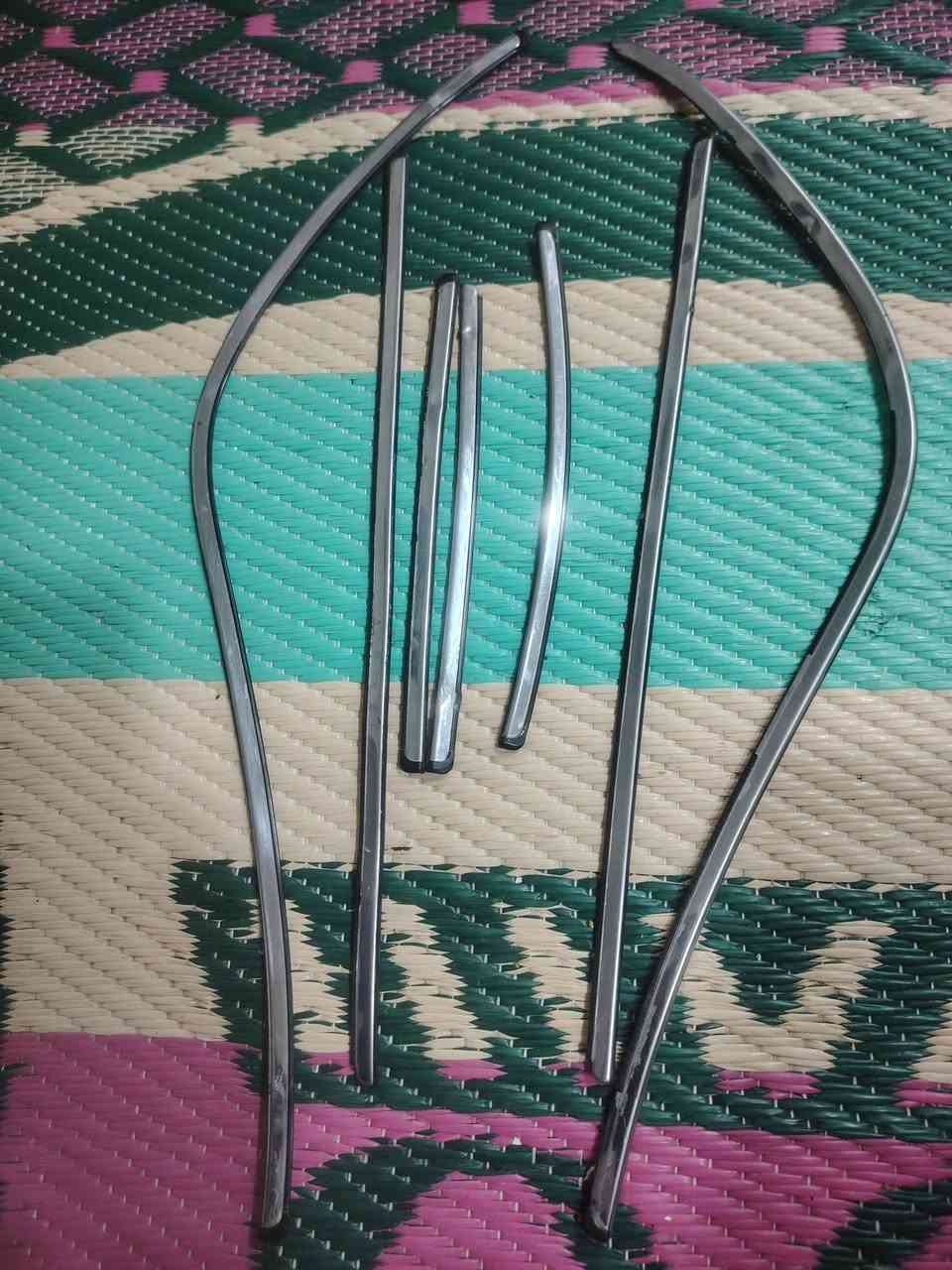 نيكل حاشيه ملكه اصلي السعر ٥٠
***********
