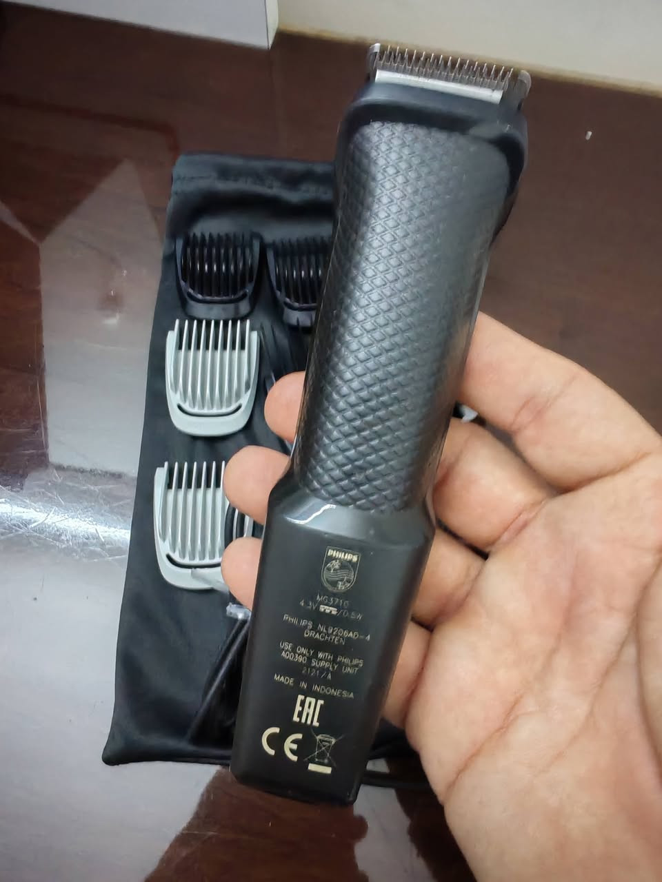 مكينه حلاقه فيلبس أمزون جديده كلش كامله بالأضافه إلى رأس حلاقة جسم السعر ٣٥


**إذا كنت صاحب هذا الإعلان وتريد حذفه لأي سبب، رجاءا أرسل رسالة إلى الدعم الفني**