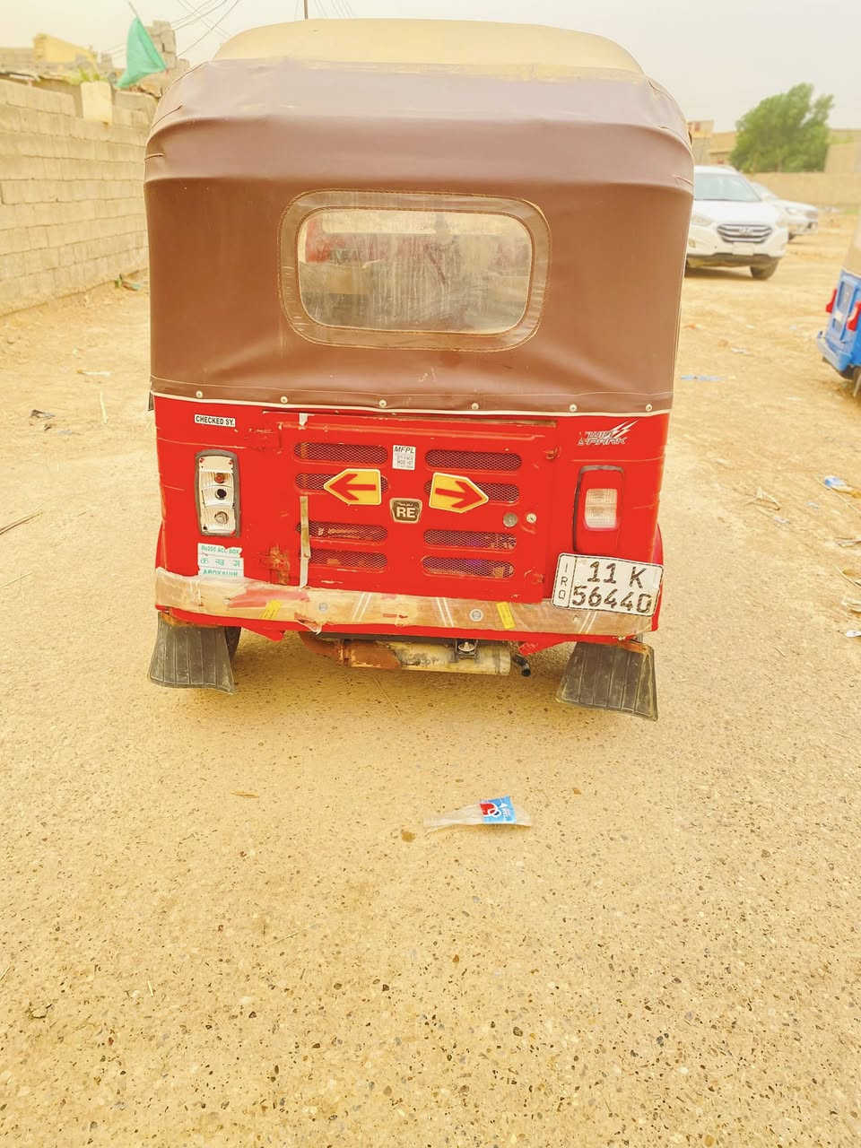 سلام عليكم تكتك ١٨شهر١١محرك٢٠لا ينقص ولا يبخر تكتك بسمي يردله ترتيب التكتك مكان بغداد نهروان بيه نص لغد معجون شراي يدلل سعر٤و٨٠٠بيهً مجال الشراي ***********
شراي بي خير ويدلل متواجد ماسنجر

