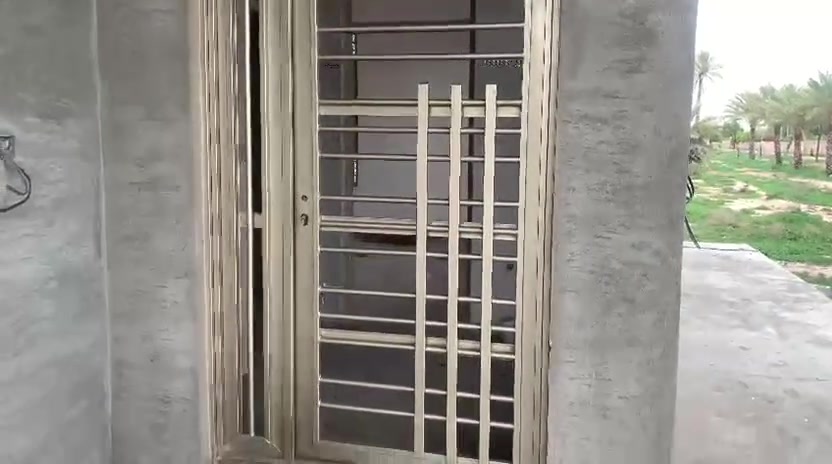 السلام عليكم يوجد كادر تنضيف شبابيك وصبغ شبابيك بسعر مناسب
وهذا شغلي كدامكم 
هذا رقمي للتواصل ‏‪***********‬‏
@إشارة
