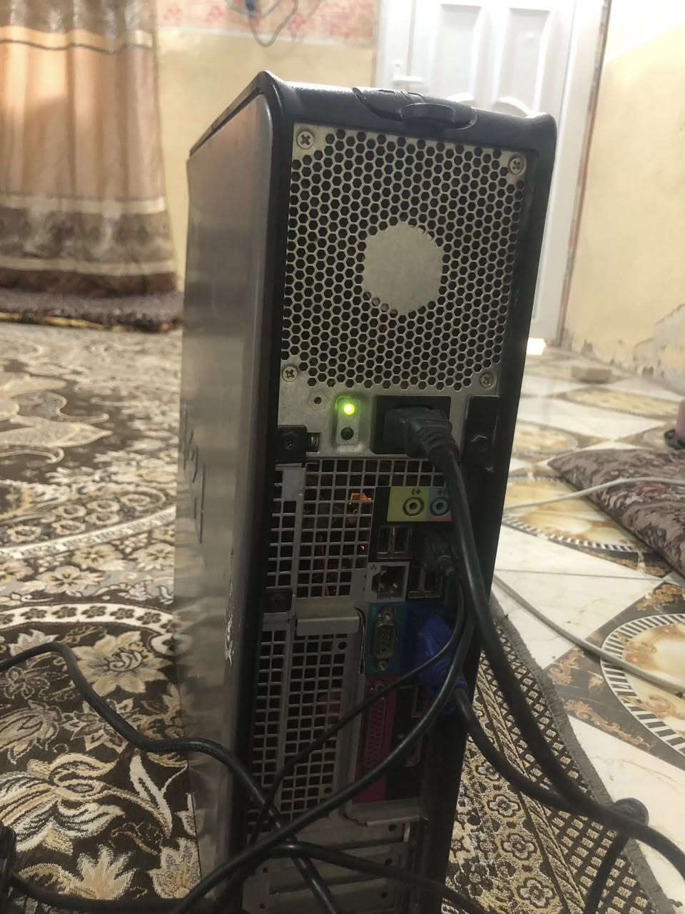 حاسبه ويندز 10 نضيف اعارض ب موبايل او للبيع  مكاني ناحيه بعشيقه الرقم ***********
