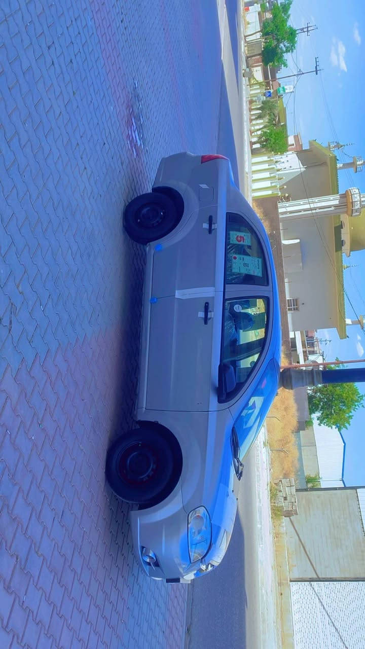 افیو 2009فول نظافە و رقم جدید و سنویە باسمي ویا دفتر بنزین.
السعر 68$
*********** كركوك, العراق
