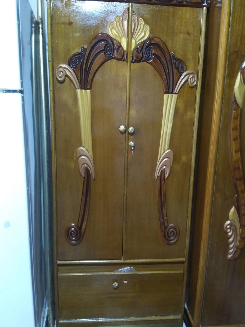 غرفه نوم للبيع الاتصال ***********
