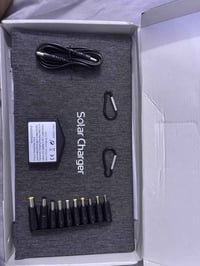 شاحن شمسي محمول • ٣٠ واط • ZGZXSEXHZ