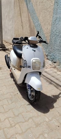 بوليسي • كريمي • جديده