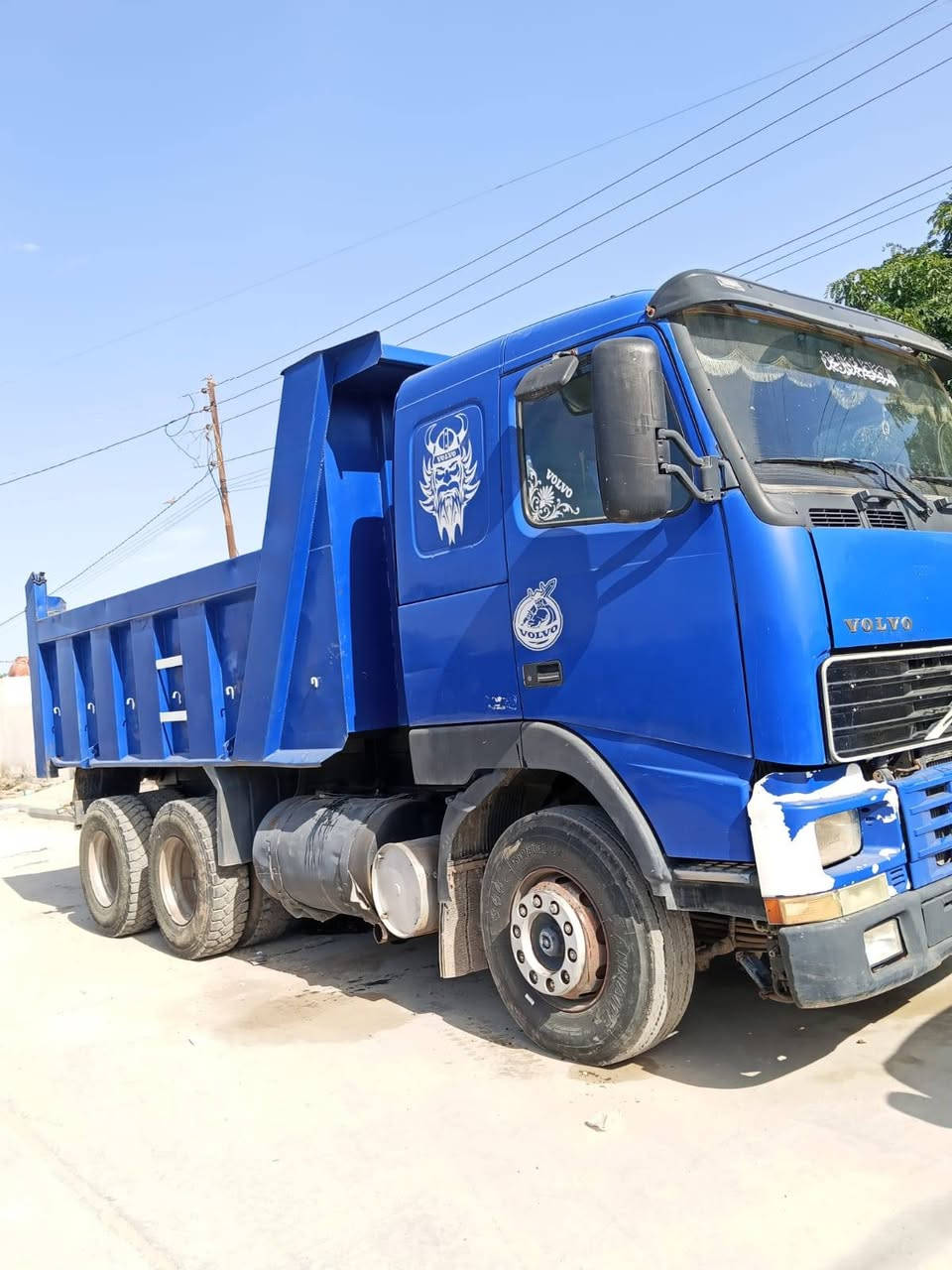 السلام عليكم فالفو للبيع 2000كفاله شاصي وقماره لتواصل ***********
