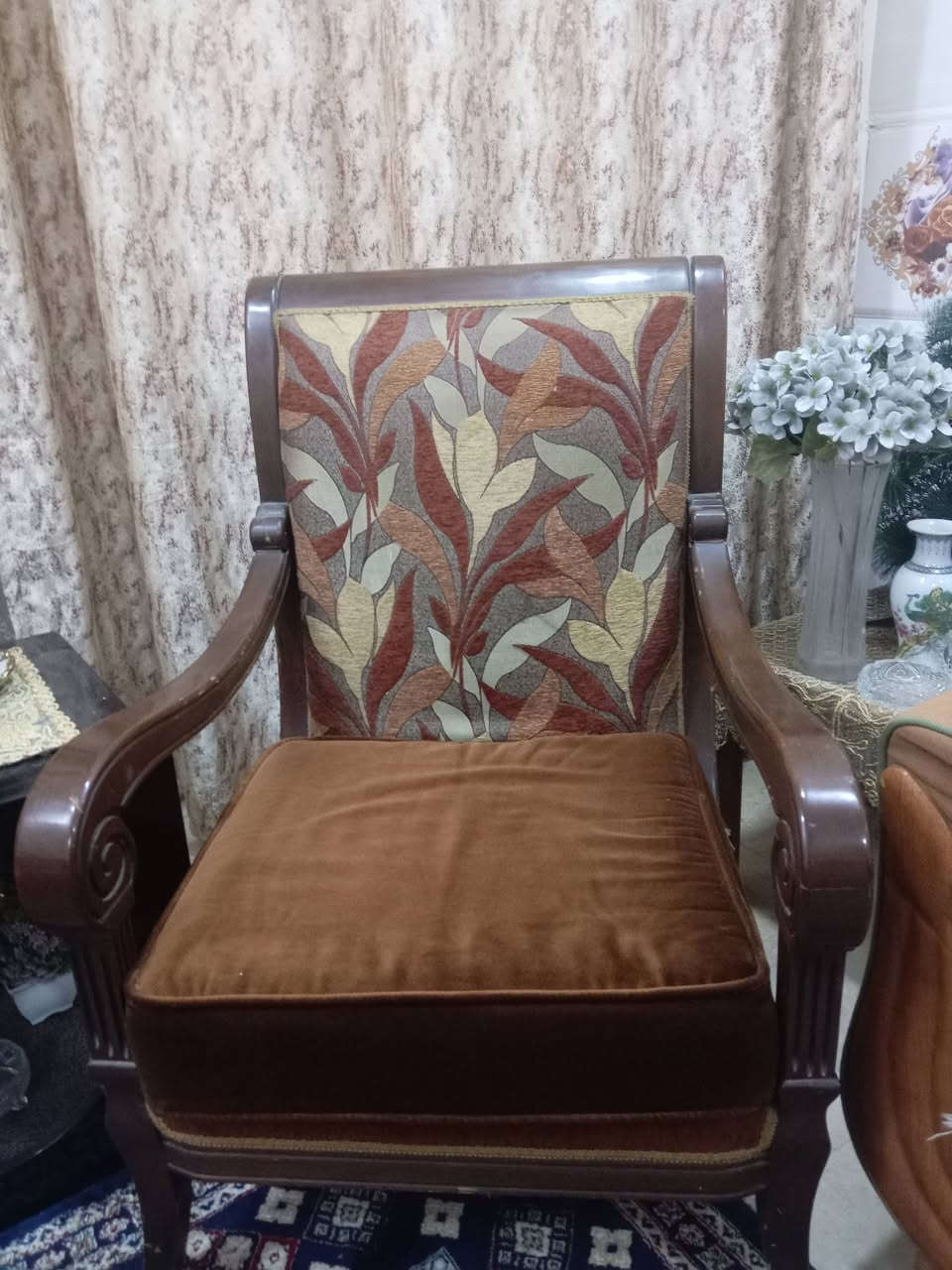 السلام عليكم
نص تخم  قنفات للبيع مكاني المنصور حي دراغ
للتواصل واتساب ***********
