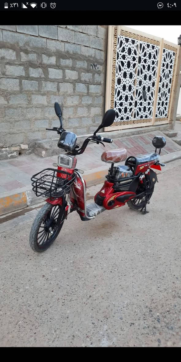 دراجه شحن 5 باتريات  نظيفه جدآ للبيع 
الباتريات تقره 10 و11 وعلى الفحص 
المكان الرمادي 
للتواصل على الواتس اب 
***********
