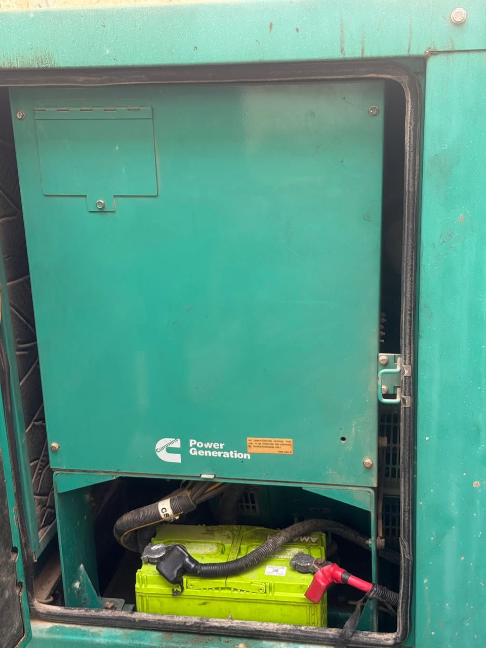 مولده كمنز للبيع 

17.5 k/v 
مشتغله تقريبا 1200ساعه
للتواصل 
***********
